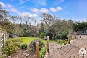 Photo 20- click for photo gallery